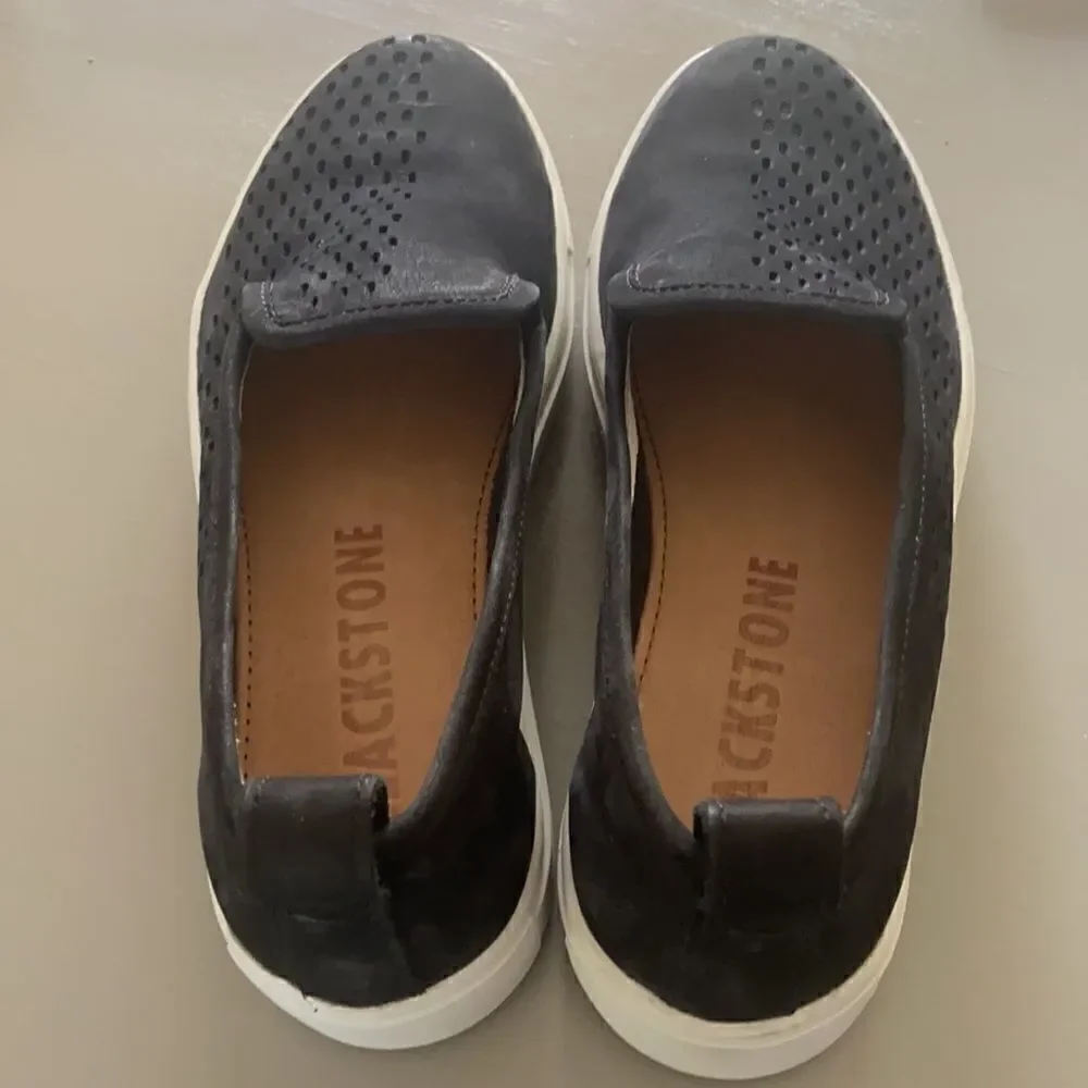 Blackstone perforated rl